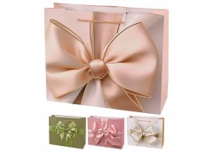 Пакет подарунковий паперовий 