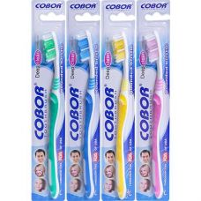 Зубна щітка на лист. 